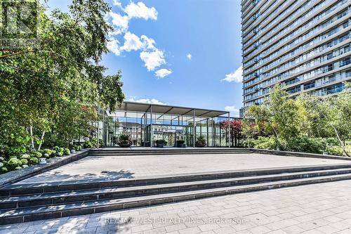 2113 - 103 The Queensway Avenue, Toronto (High Park-Swansea), ON - Outdoor