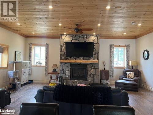 10 Smith Crescent, Parry Sound, ON - Indoor Photo Showing Living Room With Fireplace