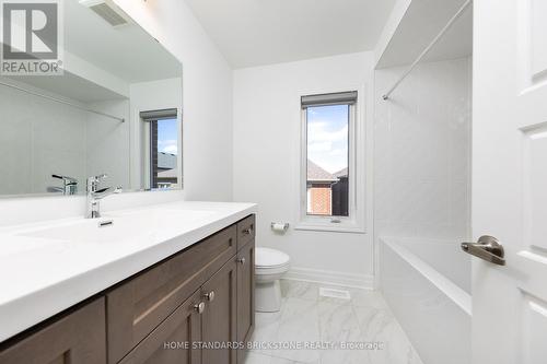 66 Saxony Street, Kitchener, ON - Indoor Photo Showing Bathroom