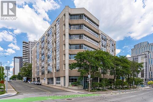 118 - 66 Bay Street S, Hamilton (Durand), ON - Outdoor With Facade