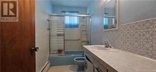 13 Stafford Street, Moncton, NB - Indoor Photo Showing Bathroom