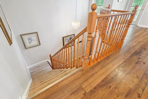 2232 Creekview Drive, Burlington, ON - Indoor Photo Showing Other Room