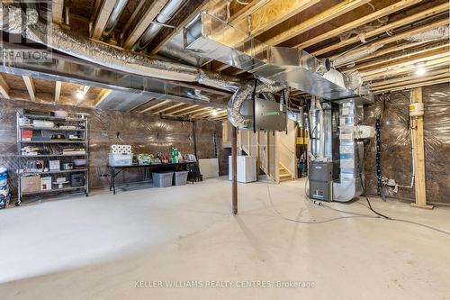 1381 Davis Loop, Innisfil, ON - Indoor Photo Showing Basement