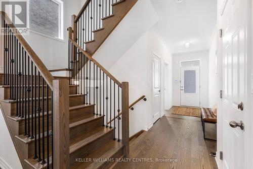 1381 Davis Loop, Innisfil, ON - Indoor Photo Showing Other Room