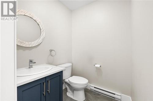 288 O'Neill Street, Moncton, NB - Indoor Photo Showing Bathroom