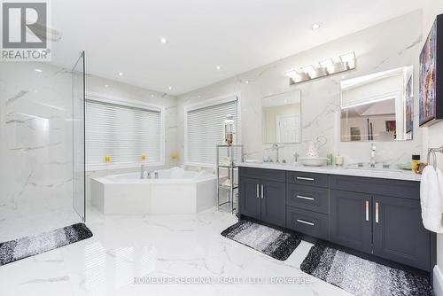 4009 River Mill Way, Mississauga (Rathwood), ON - Indoor Photo Showing Bathroom