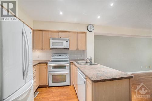 7 Festive Private, Ottawa, ON - Indoor Photo Showing Kitchen With Double Sink