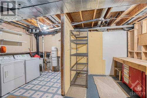 7 Festive Private, Ottawa, ON - Indoor Photo Showing Laundry Room