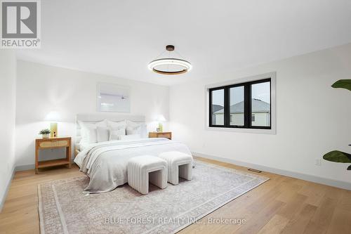 3762 Somerston Crescent, London, ON - Indoor Photo Showing Bedroom