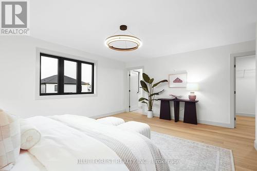 3762 Somerston Crescent, London, ON - Indoor Photo Showing Bedroom