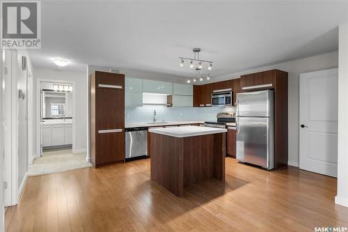 2410 1015 Patrick Crescent, Saskatoon, SK - Indoor Photo Showing Kitchen With Stainless Steel Kitchen