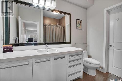 2410 1015 Patrick Crescent, Saskatoon, SK - Indoor Photo Showing Bathroom