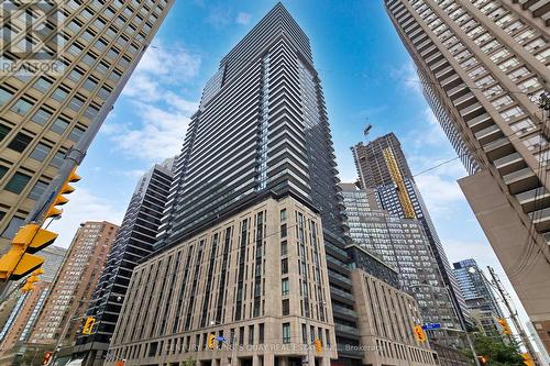 3503 - 955 Bay Street, Toronto (Bay Street Corridor), ON - Outdoor With Facade