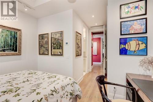 902 - 206 Bloor Street W, Toronto (Annex), ON - Indoor Photo Showing Bedroom