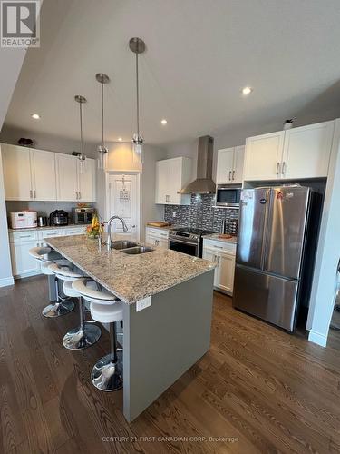 Upper - 2528 Holbrook Drive, London, ON - Indoor Photo Showing Kitchen With Double Sink With Upgraded Kitchen