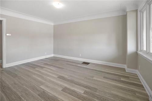 243 Holmesdale Avenue, Hamilton, ON - Indoor Photo Showing Other Room