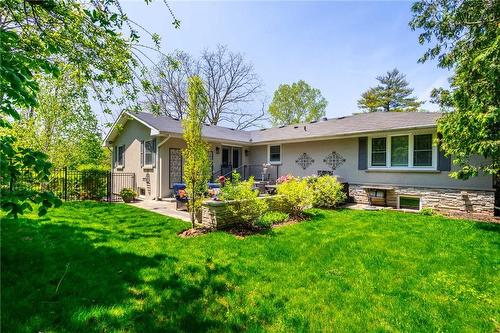 4306 Lakeshore Road, Burlington, ON - Outdoor