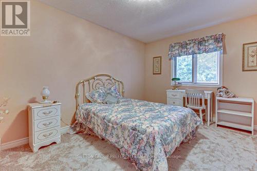 760 Whitehaven Crescent, London, ON - Indoor Photo Showing Bedroom