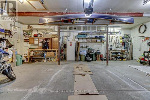 760 Whitehaven Crescent, London, ON - Indoor Photo Showing Garage