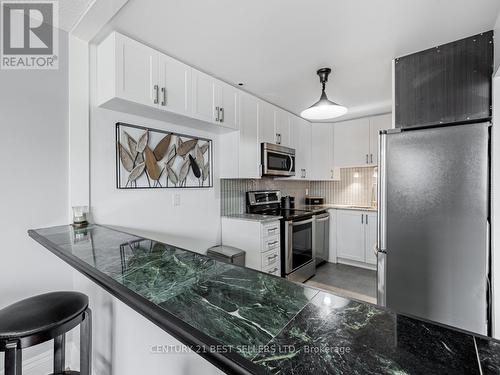 230 - 1055 Dundas Street E, Mississauga, ON - Indoor Photo Showing Kitchen