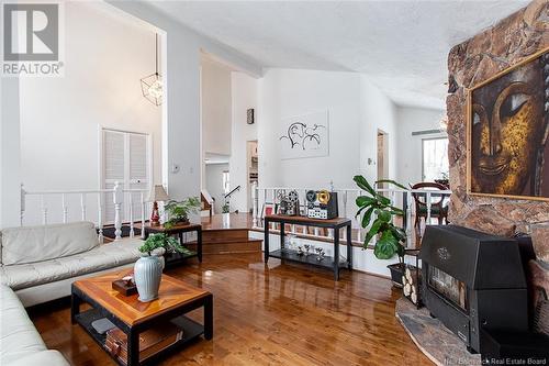 334 Vanier Street, Dieppe, NB - Indoor Photo Showing Living Room