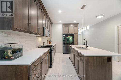 #9 - 44 Main Street E, East Zorra-Tavistock, ON - Indoor Photo Showing Kitchen With Double Sink With Upgraded Kitchen