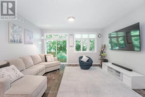 #9 - 44 Main Street E, East Zorra-Tavistock, ON - Indoor Photo Showing Living Room