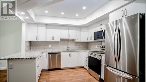 1848 Paris Street Unit# 4, Sudbury, ON - Indoor Photo Showing Kitchen With Upgraded Kitchen