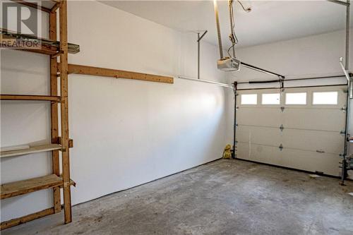 1848 Paris Street Unit# 4, Sudbury, ON - Indoor Photo Showing Garage