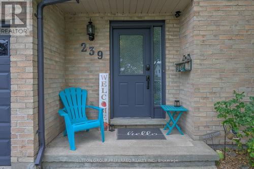 239 Portsmouth Crescent E, London, ON - Outdoor With Exterior