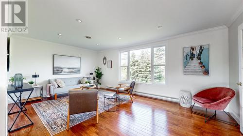 1 Milfred Haven Close, Logy Bay, NL - Indoor Photo Showing Living Room