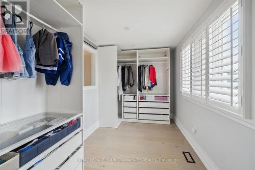 179 Valleyway Crescent, Vaughan, ON - Indoor With Storage