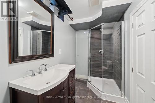 179 Valleyway Crescent, Vaughan, ON - Indoor Photo Showing Bathroom