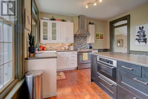 7 Drummond Street, Rideau Lakes, ON - Indoor Photo Showing Kitchen