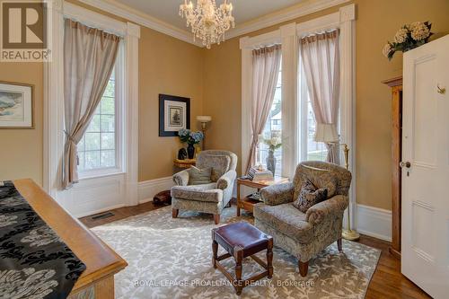 7 Drummond Street, Rideau Lakes, ON - Indoor Photo Showing Living Room