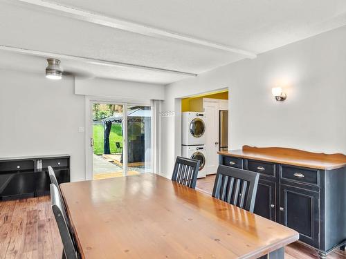 267 Greenstone Drive, Kamloops, BC - Indoor Photo Showing Dining Room