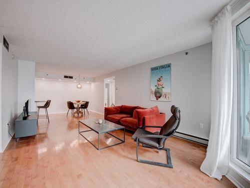 Living room - 1405-1625 Av. Lincoln, Montréal (Ville-Marie), QC - Indoor Photo Showing Living Room