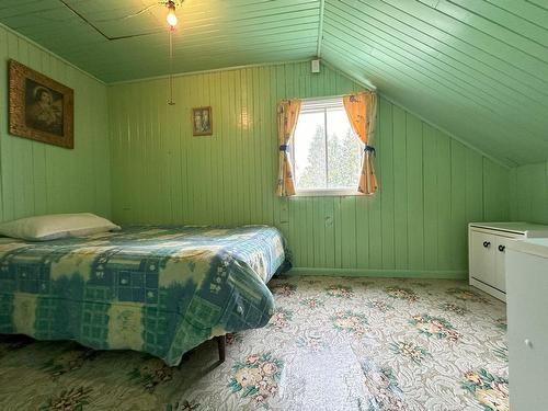 Chambre Ã Â coucher - 8 Rue Des Lilas, Sainte-Sabine, QC - Indoor Photo Showing Bedroom