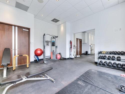 Exercise room - Ph2204-1225 Boul. Robert-Bourassa, Montréal (Ville-Marie), QC - Indoor Photo Showing Gym Room