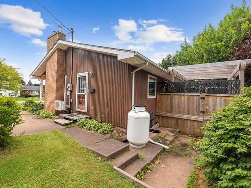 1 Saunders Avenue, Summerside, PE 