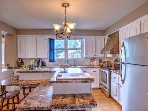 Kitchen - 1202 Rue Des Saules, Prévost, QC - Indoor Photo Showing Kitchen