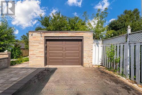 Upper - 235 Chadburn Street, Oshawa (Central), ON - Outdoor