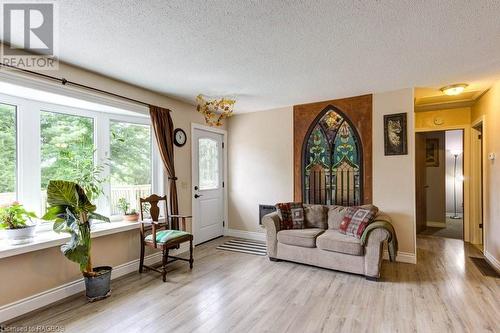 Sparkling bow window - 782 Concession 4, Arran-Elderslie, ON - Indoor Photo Showing Living Room