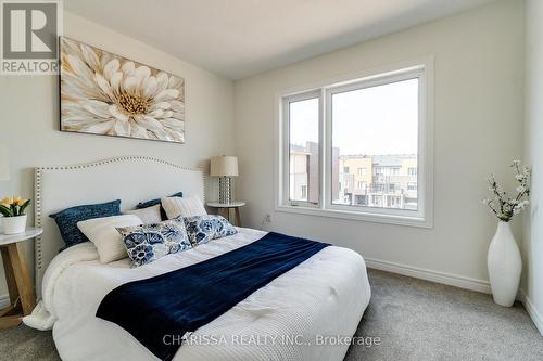 36 Dryden Lane, Hamilton (Mcquesten), ON - Indoor Photo Showing Bedroom