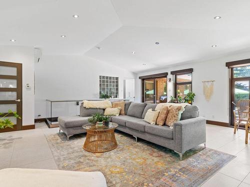 Family room - 430 Rue Du Domaine, Saint-Jérôme, QC - Indoor Photo Showing Living Room