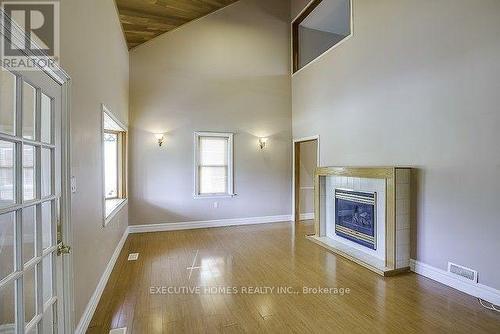 3192 New Street, Burlington (Roseland), ON - Indoor Photo Showing Other Room With Fireplace