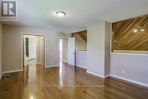 3192 New Street, Burlington (Roseland), ON - Indoor Photo Showing Other Room