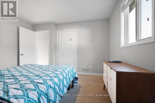 687 Sprucewood Drive, London, ON - Indoor Photo Showing Bedroom