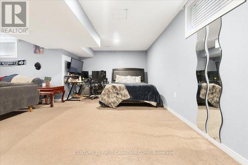 687 Sprucewood Drive, London, ON - Indoor