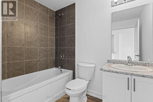 807 - 470 Dundas Street E, Hamilton (Waterdown), ON - Indoor Photo Showing Bathroom